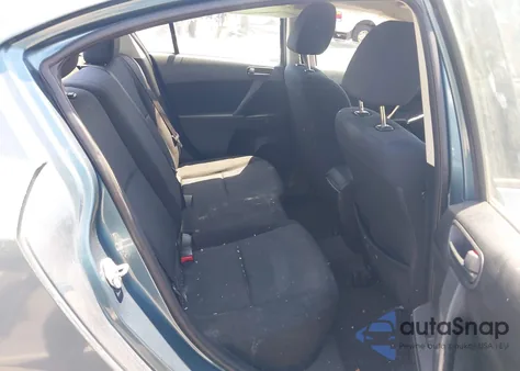 2011 Mazda Mazda3 I Sport z USA, uszkodzony, nr VIN JM1BL1UG0B1408900